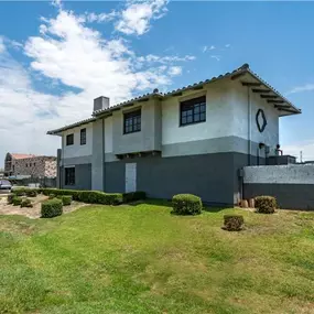 Alternate Beauty Image