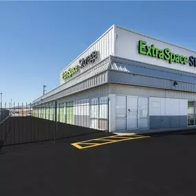 Beauty Image - Extra Space Storage at 9191 Dyer St, El Paso, TX 79924