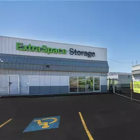 Alternate Beauty Image - Extra Space Storage at 9191 Dyer St, El Paso, TX 79924