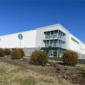 Beauty Image - Extra Space Storage at 33 NJ-17, East Rutherford, NJ 07073