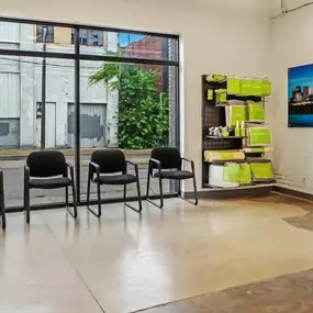 7610 - Office