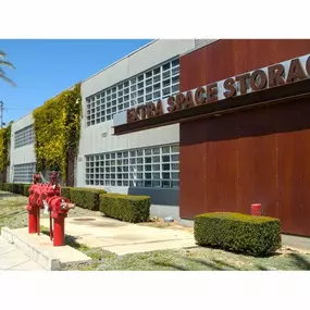 Beauty Image - Extra Space Storage at 1707 Cloverfield Blvd, Santa Monica, CA 90404