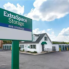 Alternate Beauty Image - Extra Space Storage at 191 N Wilson Rd, Columbus, OH 43204