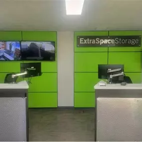Office - Extra Space Storage at 318 N Vincent Ave, Covina, CA 91722