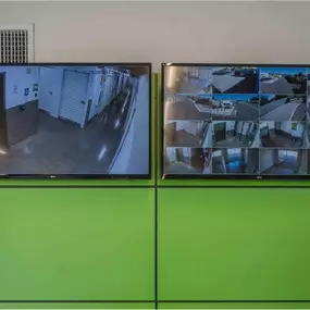 Security Screens - Extra Space Storage at 342 Woodland Lake Dr, Orlando, FL 32828
