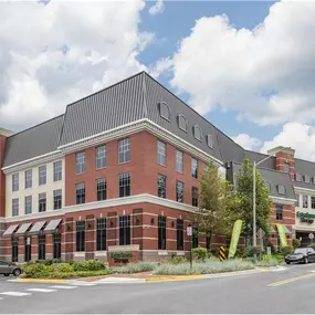 Beauty Image - Extra Space Storage at 1315 Beverly Rd, Mclean, VA 22101