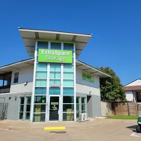 Alternate Beauty Image - Extra Space Storage at 19211 Preston Rd, Dallas, TX 75252
