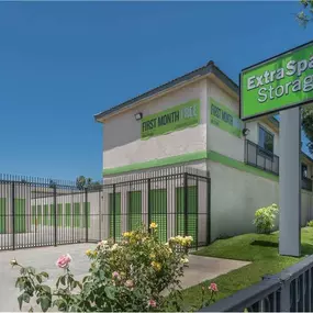 Beauty Image - Extra Space Storage at 305 S Long Beach Blvd, Compton, CA 90221