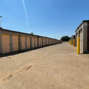3786_Exterior Units