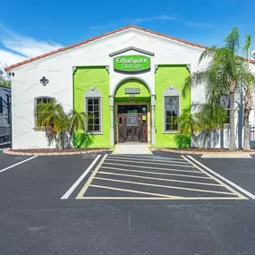 Beauty Image - Extra Space Storage at 880 Bay Rd, Mount Dora, FL 32757