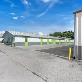 Exterior Units - Extra Space Storage at 880 Bay Rd, Mount Dora, FL 32757