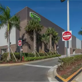Alternate Beauty Image - Extra Space Storage at 1440 S Dixie Hwy, Hollywood, FL 33020