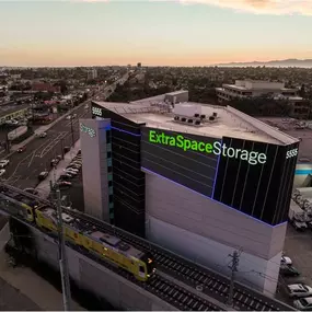 Alternate Beauty Image