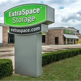 Alternate Beauty Image - Extra Space Storage at 5104 14th St, Plano, TX 75074