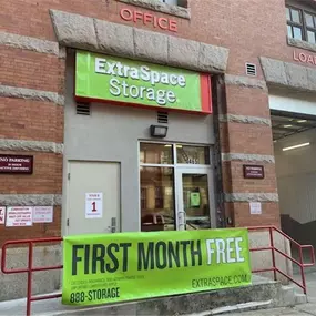 Beauty Image - Extra Space Storage at 465 W 150th St, New York, NY 10031