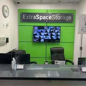 Security Screens - Extra Space Storage at 465 W 150th St, New York, NY 10031