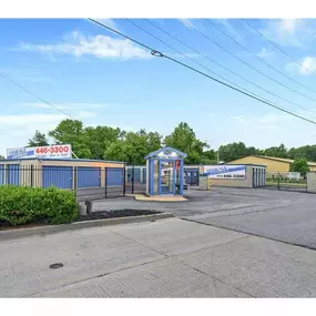 Beauty Image - Storage Express at 10 S Murphy Ave, Brazil, IN 47834