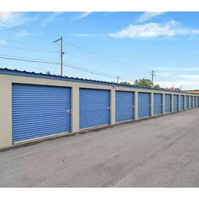 Interior Units - Storage Express at 10 S Murphy Ave, Brazil, IN 47834