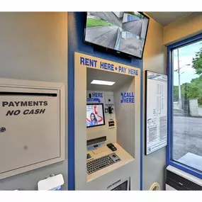 Security Screens - Storage Express at 10 S Murphy Ave, Brazil, IN 47834