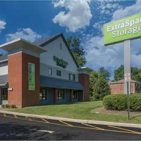 Beauty Image - Extra Space Storage at 169 Littleton Rd, Parsippany, NJ 07054
