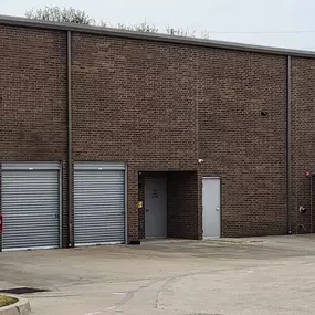 3719_Exterior Units