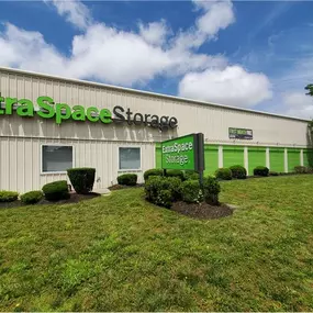 Alternate Beauty Image - Extra Space Storage at 541 Acorn St, Deer Park, NY 11729