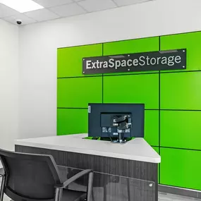 7994 - Office