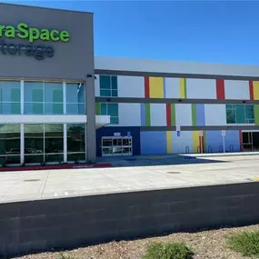 Alternate Beauty Image - Extra Space Storage at 7855 Haskell Ave, Van Nuys, CA 91406