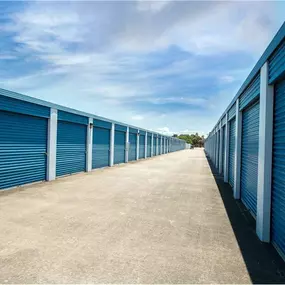 Exterior Units - Extra Space Storage at 5330 Jefferson Hwy, Elmwood, LA 70123