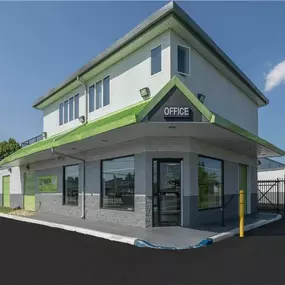 Alternate Beauty Image - Extra Space Storage at 789 S Broadway, Hicksville, NY 11801