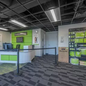 4135 - Office