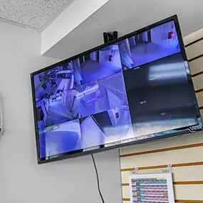 7605 - Security Screens