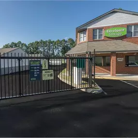 Alternate Beauty Image - Extra Space Storage at 3600 West End Dr, Henrico, VA 23294