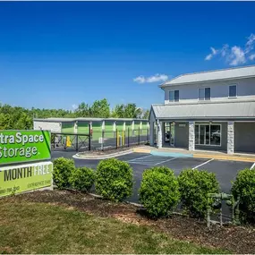 Beauty Image - Extra Space Storage at 3050 Bowling Dr, Birmingham, AL 35242