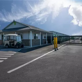 Beauty Image - Extra Space Storage at 7880 S Tacoma Way, Tacoma, WA 98409