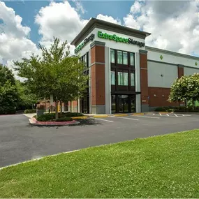 Beauty Image - Extra Space Storage at 3720 Tramore Pointe Pkwy, Austell, GA 30106