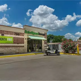 Alternate Beauty Image - Extra Space Storage at 730 E Wheatland Rd, Duncanville, TX 75116