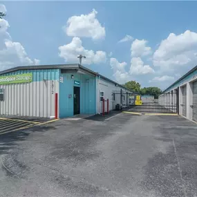 Beauty Image - Extra Space Storage at 7812 Camp Bowie West Blvd, Fort Worth, TX 76116