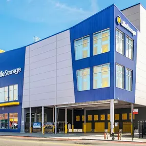 4192_Alternate Beauty Image