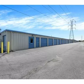 Exterior Units - Storage Express at 4445 Old Roberts Rd, Columbus, OH 43228