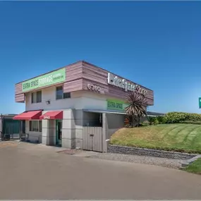 Alternate Beauty Image - Extra Space Storage at 6360 Miramar Rd, San Diego, CA 92121