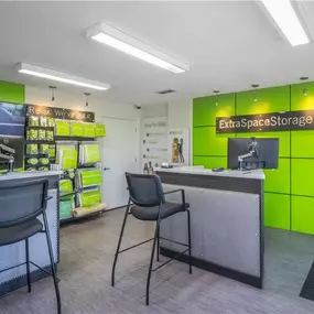 Office - Extra Space Storage at 8900 Murray Ave, Gilroy, CA 95020