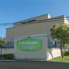 Alternate Beauty Image - Extra Space Storage at 1850 Miami Rd, Fort Lauderdale, FL 33316