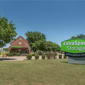 Beauty Image - Extra Space Storage at 3 Prestige Cir, Allen, TX 75002