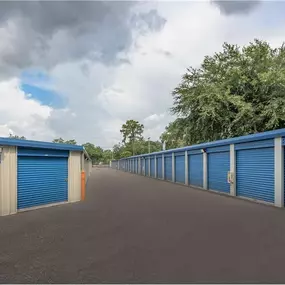 Exterior Units - Extra Space Storage at 2504 FL-60, Valrico, FL 33594