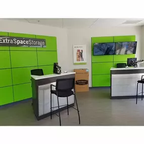 Office - Extra Space Storage at 2504 FL-60, Valrico, FL 33594