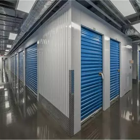 Interior Units - Extra Space Storage at 2504 FL-60, Valrico, FL 33594