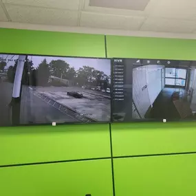 3582_Merchandise Wall