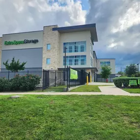 Alternate Beauty Image