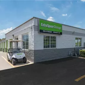 Beauty Image - Extra Space Storage at 2526 Ritchie Ave, Crescent Springs, KY 41017